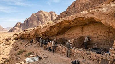 10,000 years carved in stone: Egypt’s 100-meter rock reveals a lost human timeline | World News