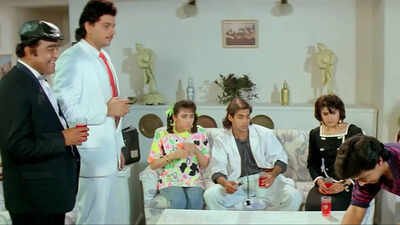 Shehzad Khan recalls Raveena Tandon-Karisma Kapoor’s rivalry on Andaz Apna Apna set: ‘We sensed a bit of distance during climax' | Hindi Movie News