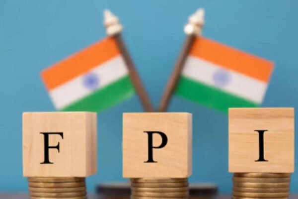 FPI profile: Foreign investors continue offloading in April, pull out Rs 48,213 crore so far