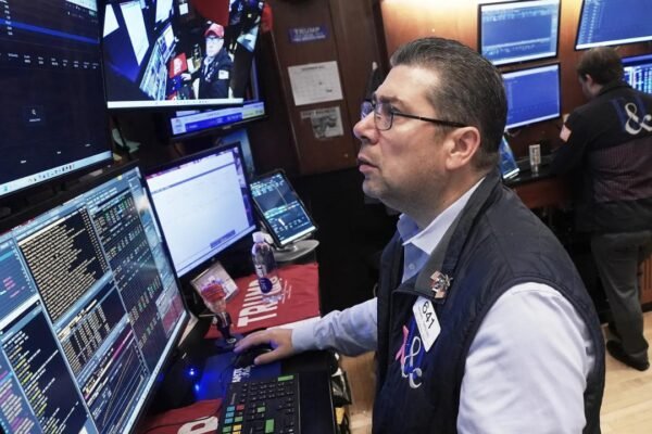 US markets today (April 14, 2026): Dow, S&P 500, Nasdaq rise on Middle East de-escalation hopes; earnings in focus