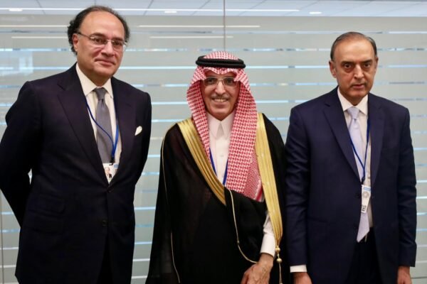 Saudi Arabia Financial Aid To Pakistan: Pakistan gets $3 billion from Saudi Arabia as 'support' to shore up forex reserves as UAE debt looms