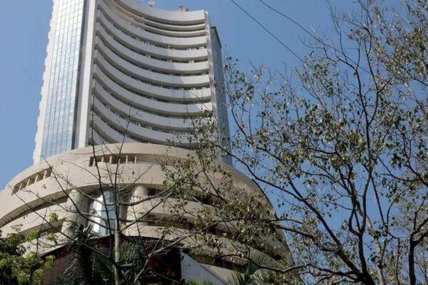 D-Street banks on West Asia peace talks, Sensex rises 1.3k points