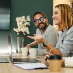 5 things you should never discuss at work