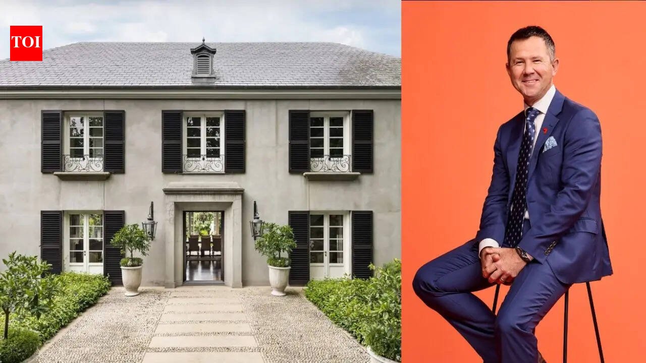 Ricky Ponting’s ₹173 crore 'trophy home' in Toorak, Melbourne screams luxury with a private tennis court, designer pool, and cricket memorabilia