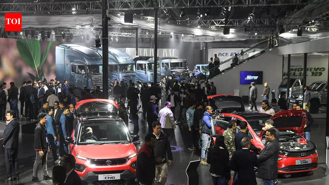 Government, auto industry agree on CAFE 3 fuel efficiency norms