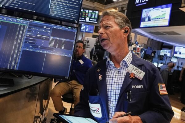 US stock market today (April 29, 2026): Dow, S&P 500 slip ahead of Fed decision; oil surge from Iran war weighs on sentiment