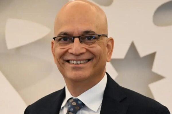 Infosys names Nitin Paranjpe vice chairman; Nilekani says no chairman transition planned