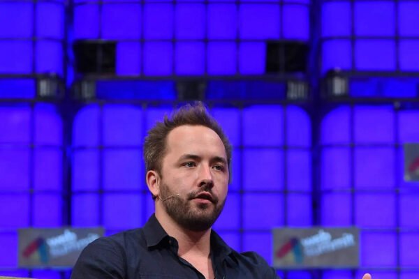 In 2007, Drew Houston forgot his USB drive on a bus and laid the foundation of Dropbox |