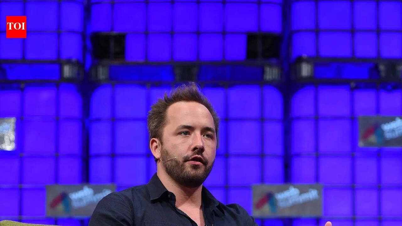 In 2007, Drew Houston forgot his USB drive on a bus and laid the foundation of Dropbox |