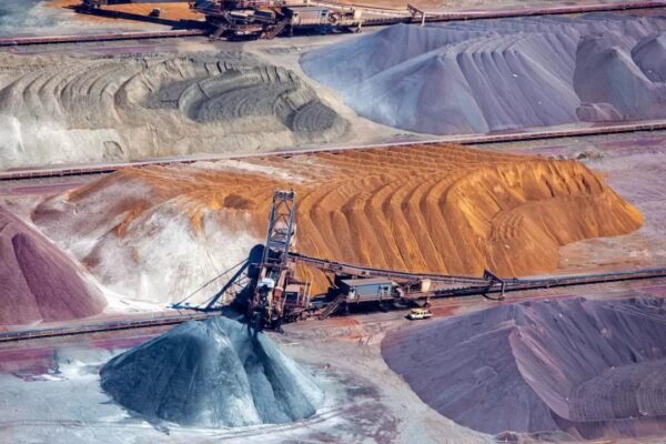Miners seek easier climate norms; experts flag rising costs, resource depletion