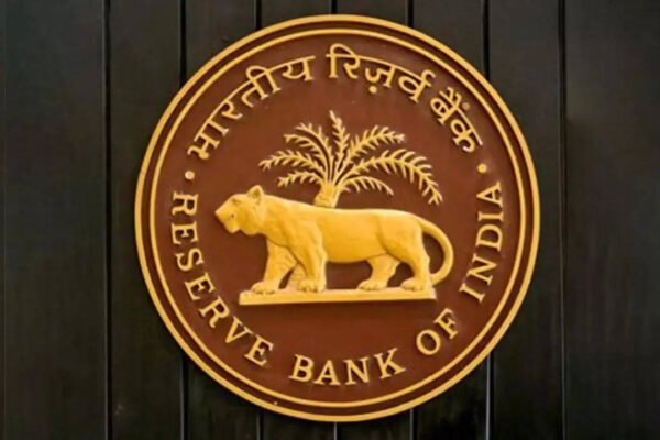 India Macroeconomic Fundamentals: RBI DG: Macro factors strong, no pressure on balance of payments