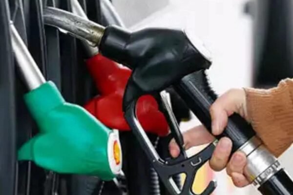 India has enough petrol, diesel and LPG stocks; no fuel rationing planned: Centre