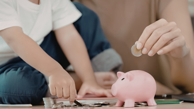Smart money habits every child should learn early in life