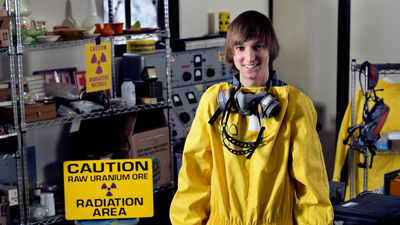 14-year-old boy built a nuclear fusion device in his parents’ garage