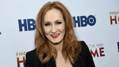 JK Rowling slams Starmer over Harriet Harman’s women adviser role, cites past remarks on trans women