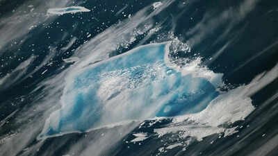 The great white giant turns blue: The final act of Iceberg A-23A |