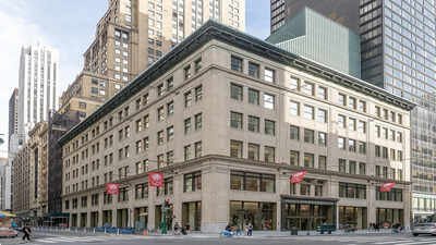 How New York’s busiest library swapped worn-out shelves for a civic living room