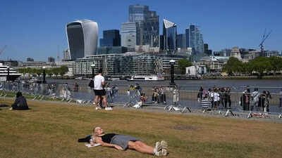 UK weather forecast: Temperatures to fall after bank holiday warm spell across regions