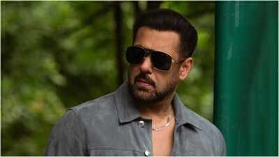 Salman Khan is moving out of Galaxy Apartments: A new six-storey sea-facing bungalow is on the way | Hindi Movie News