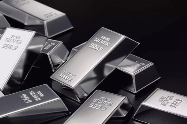 India tightens silver import curbs; DGFT approval now mandatory for grains, powder