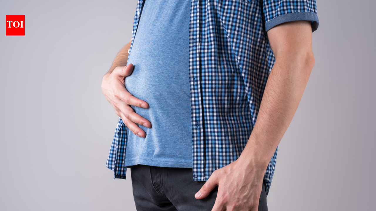 10 foods that help reduce bloating naturally in summer