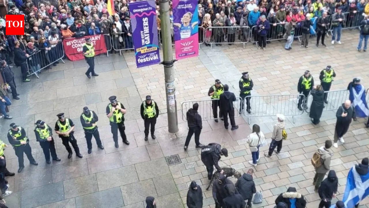 Thousands join anti-racism rally in Belfast after knife attack sparks anti-immigrant violence