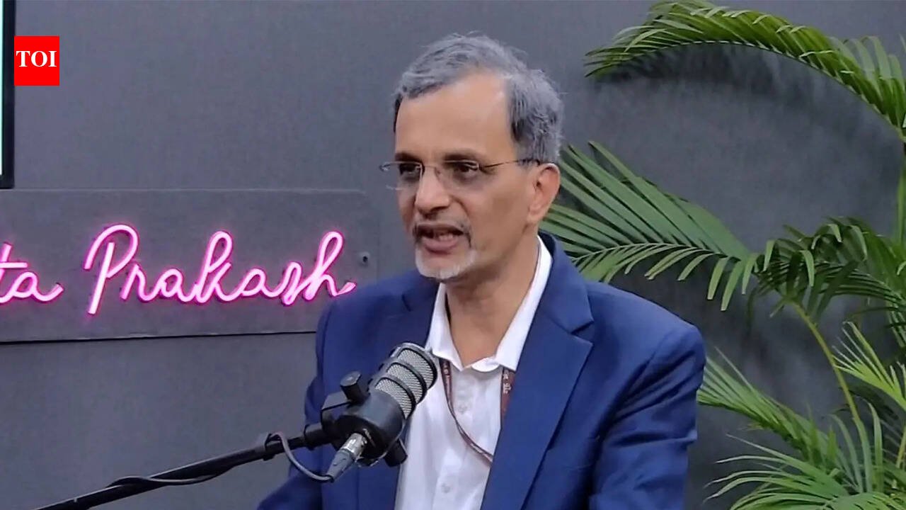 Currentvaluations of AI stocks a bubble: CEA