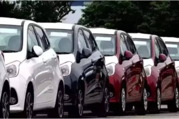 Auto sales hit record high in May