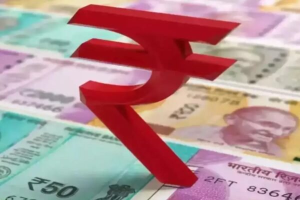 Rupee Exchange Rate: Rupee snaps two-day rally, settles 2 paise lower at 94.60 against US dollar