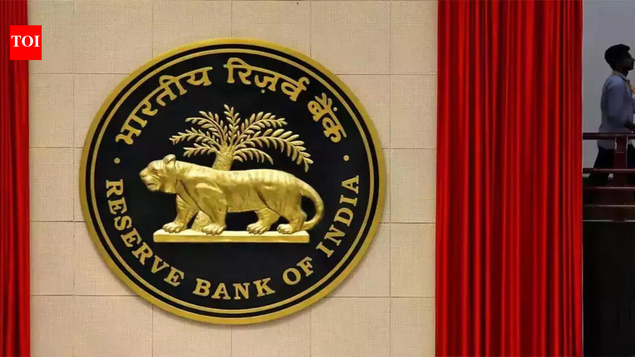 RBI sold nearly $9 billion in forex spot market in April amid rupee pressure