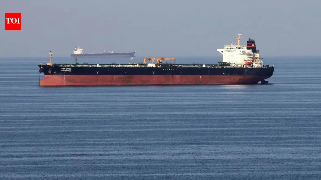 Oil prices rebound as US-Iran peace hopes temper Hormuz supply fears