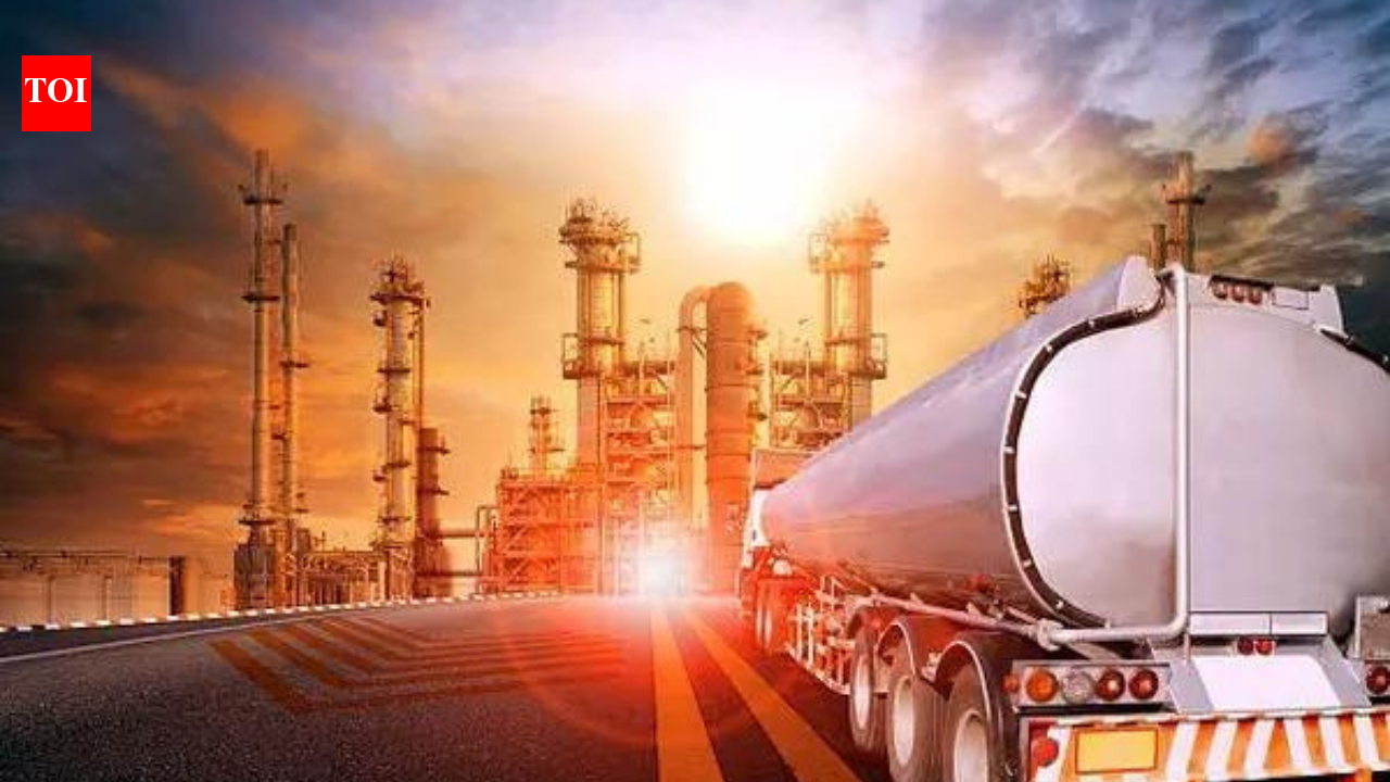 Energy security during Middle East crisis: Why India keeps relying on state-run oil firms despite privatisation bids
