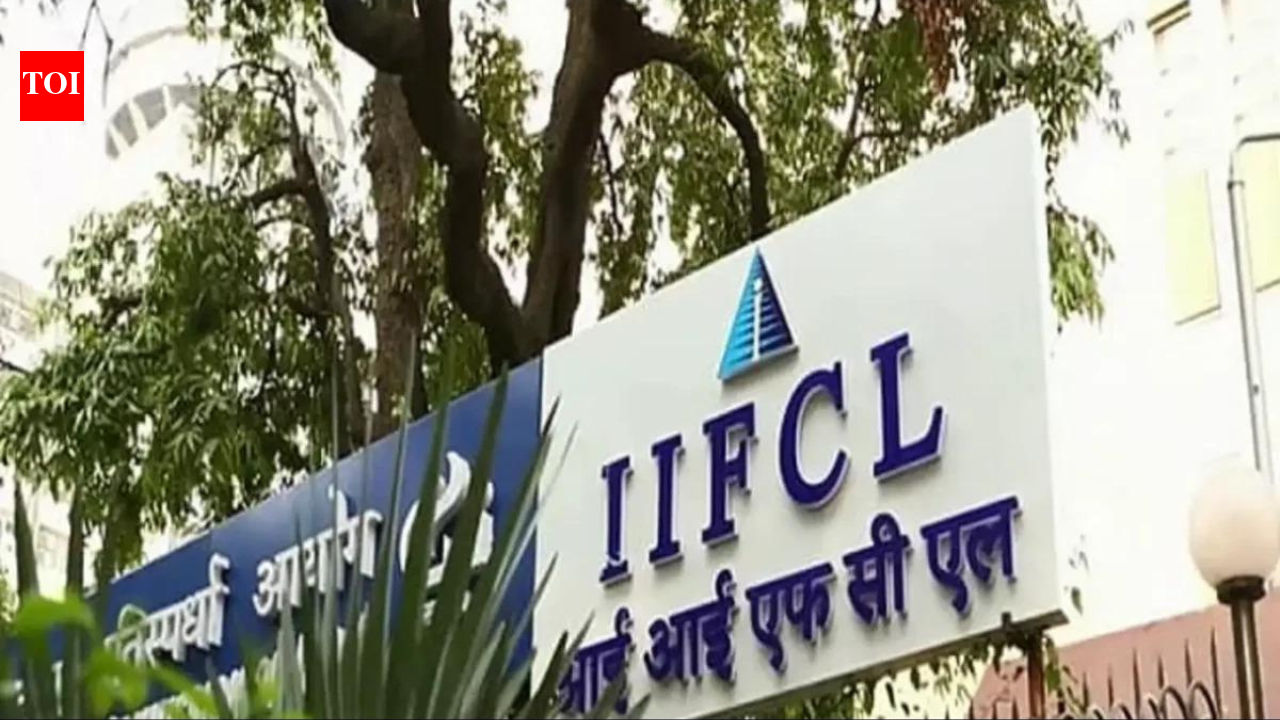 IIFCL plans $1 billion overseas loan, also eyes $400 million ADB funding to back infrastructure push