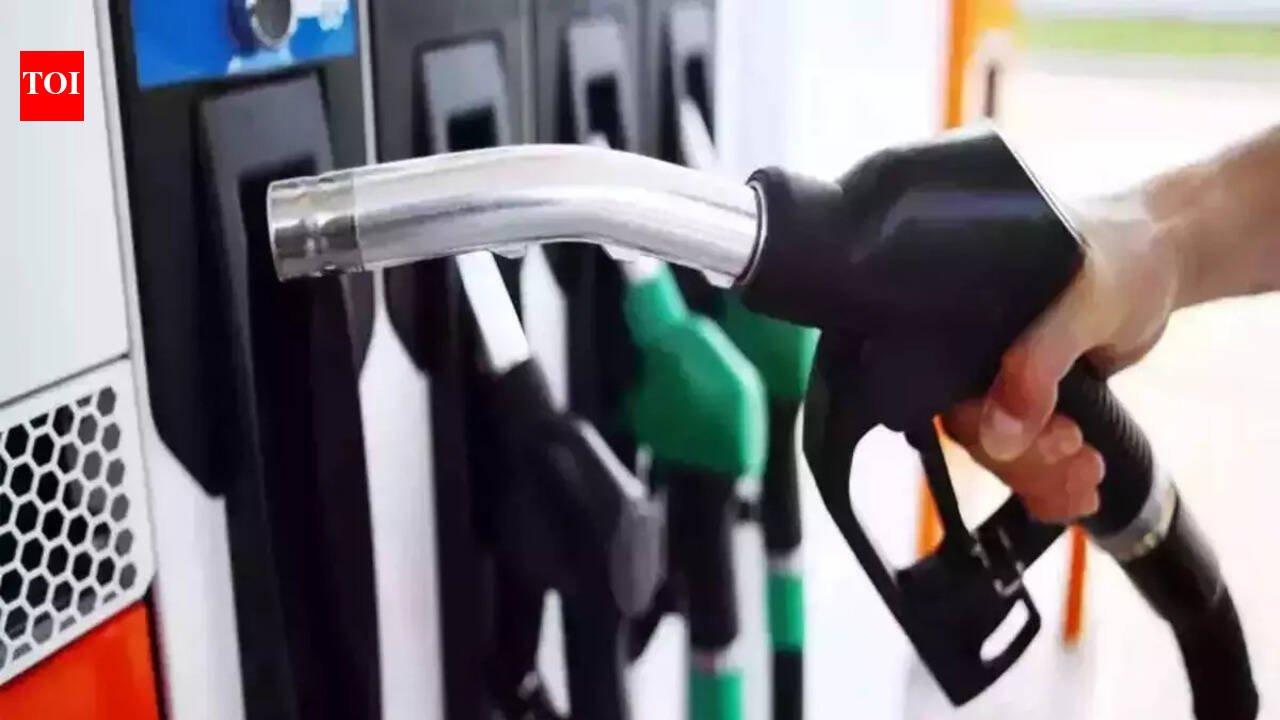 Centre tweaks windfall tax, raises petrol export duty