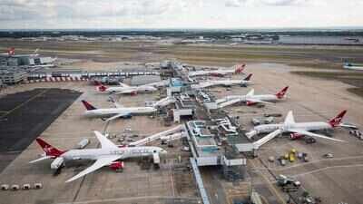 Heathrow Airport Flights Delays: Hundreds of flights delayed at Heathrow and Gatwick as thunderstorms hit Southern England | World News