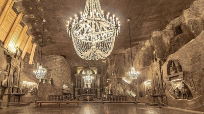 Hidden wonder: Poland's 700-year-old underground salt mine is a hidden city of chapels, lakes and sculptures carved from salt | World News