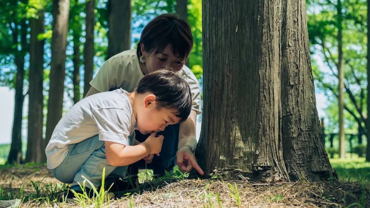 Are you shutting down your child’s curiosity? 4 ways parents unknowingly do so and better ways to respond
