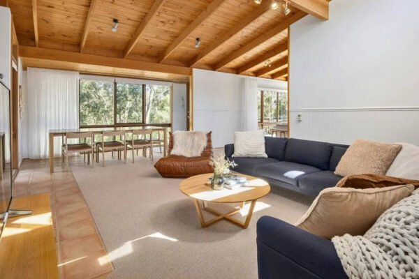 7 home interior design styles influencing modern residential spaces