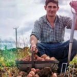 German proverb of the day: 'The stupidest farmers have the biggest potatoes' — a witty reminder that success doesn't always go to the smartest people
