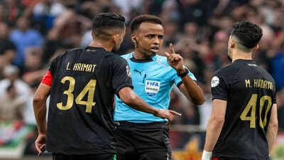 Somalian World Cup referee receives hero's welcome after US entry denial - Watch | Football News