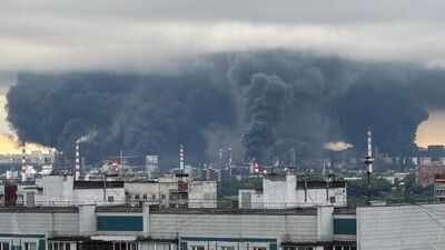 Ukrainian strikes on Russian refineries cause fuel shortages, long queues