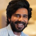 Vishnu Vishal breaks SILENCE on Vijay fans' criticism, 'Gatta Kusthi 2' star clarifies why he called Rajinikanth 'Thalaivar' | Tamil Movie News