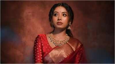 Surabhi Das: 'I am not playing Urmila, I am Shrutakirti': Surabhi Das shuts down rumors about her character in Ranbir Kapoor and Sai Pallavi starrer 'Ramayana' | Hindi Movie News