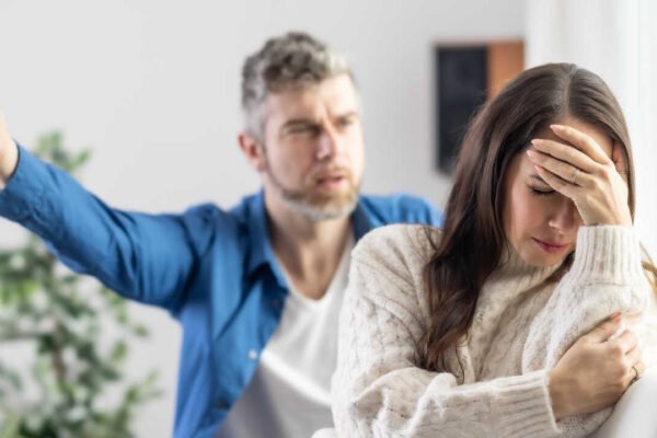 The psychology behind why some women ignore red flags in the early stages of dating