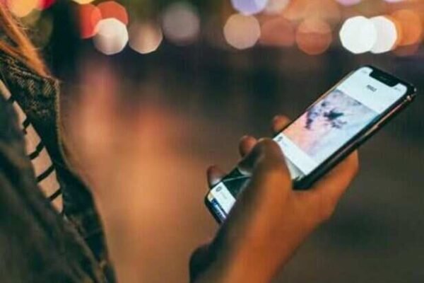 Why your brain keeps feeling the phone buzzes and notifications that never happened