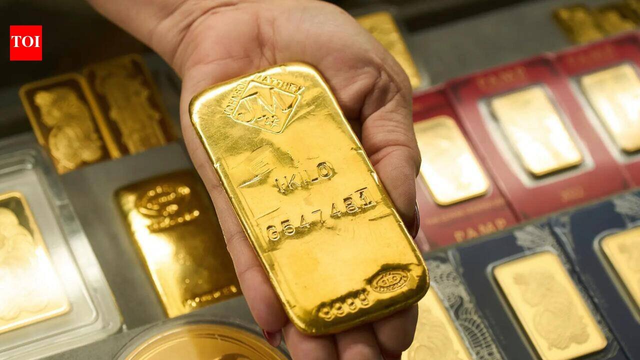 Gold loans swell 105%, services pip personal loan growth