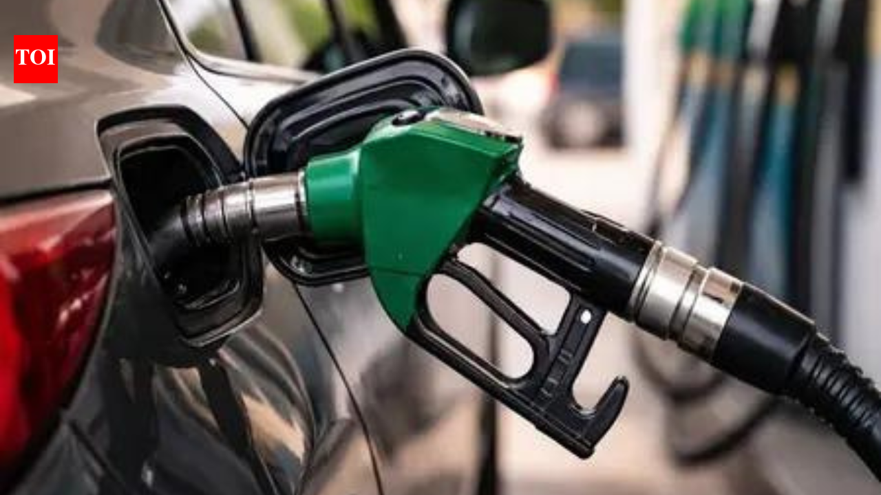 Nayara Petrol Price: Nayara Energy cuts petrol price by Rs 5 per litre, diesel rates slashed by Rs 3; first fuel price reduction in over 2 years