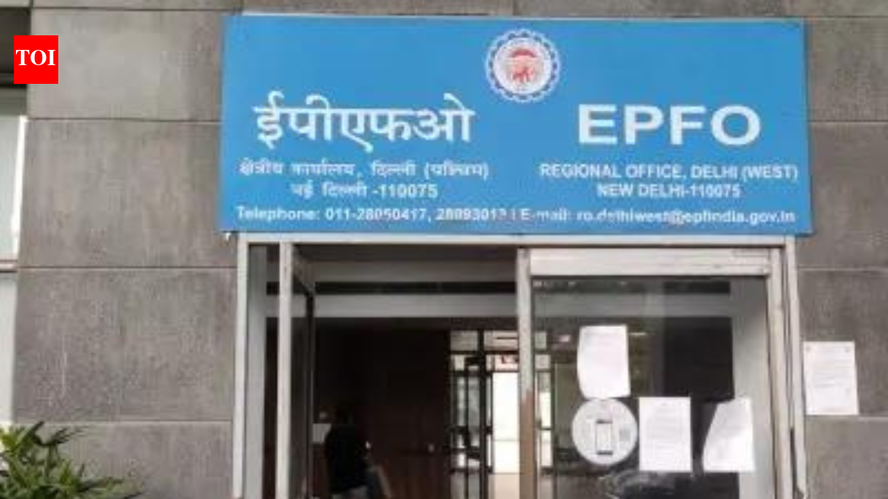 Unable to withdraw PF or file claims? EPFO services unavailable for 7 days