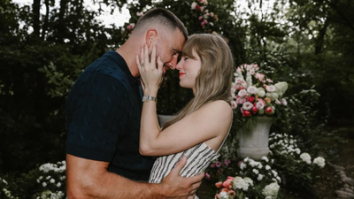 'JUST&T MARRIED' Swift, Kelce host massive New York wedding bash