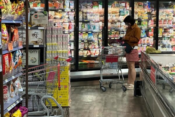 For urban buyers, Saturdays, Sundays witness 2/3rd of weekly spend